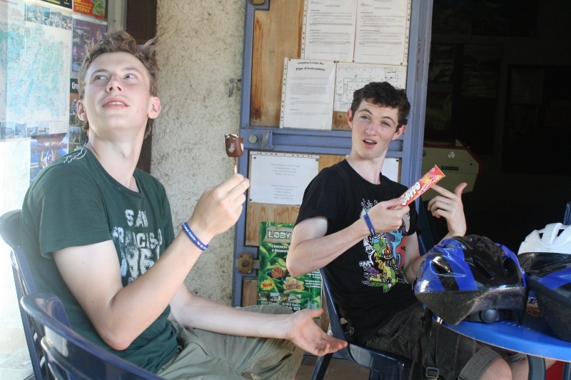 Village Camps International Summer Camp Ard&egrave;che, France 2019-07-26 https://www.villagecamps.com/journals_admin/images/634-8-05-07-2013.jpg lossless (67).jpg